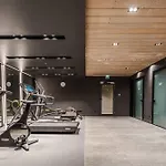 Luxury Escape With Views And Parking Apartmán *