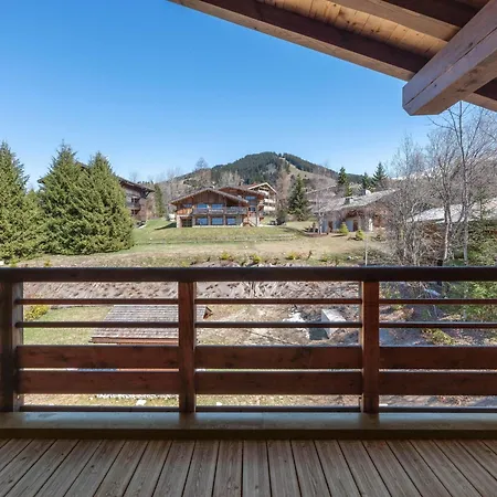 Luxury Escape With Views And Parking Apartmán