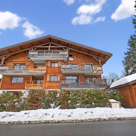 Luxury Escape With Views And Parking شقة *