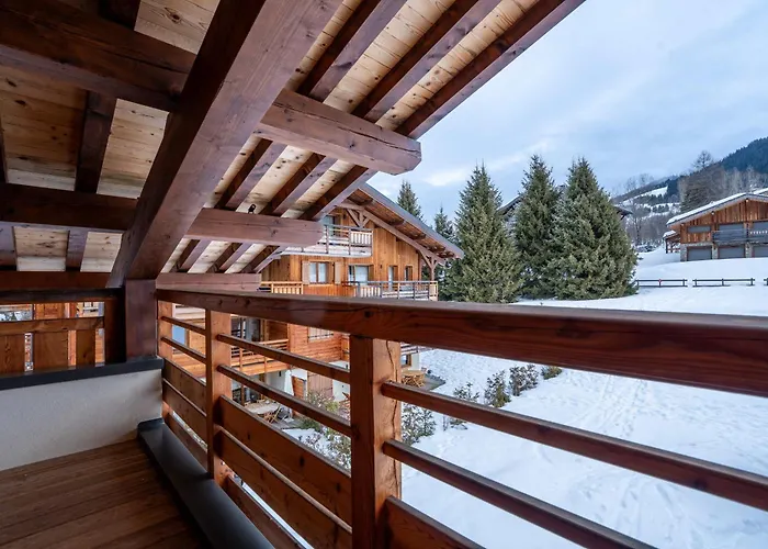 Luxury Escape With Views And Parking *